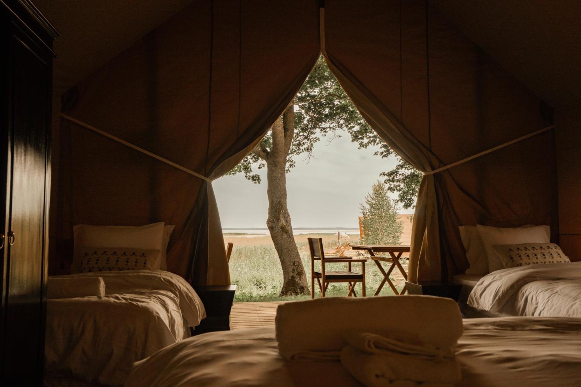 Mia Glamping Hotel Orissaare Екстериор снимка