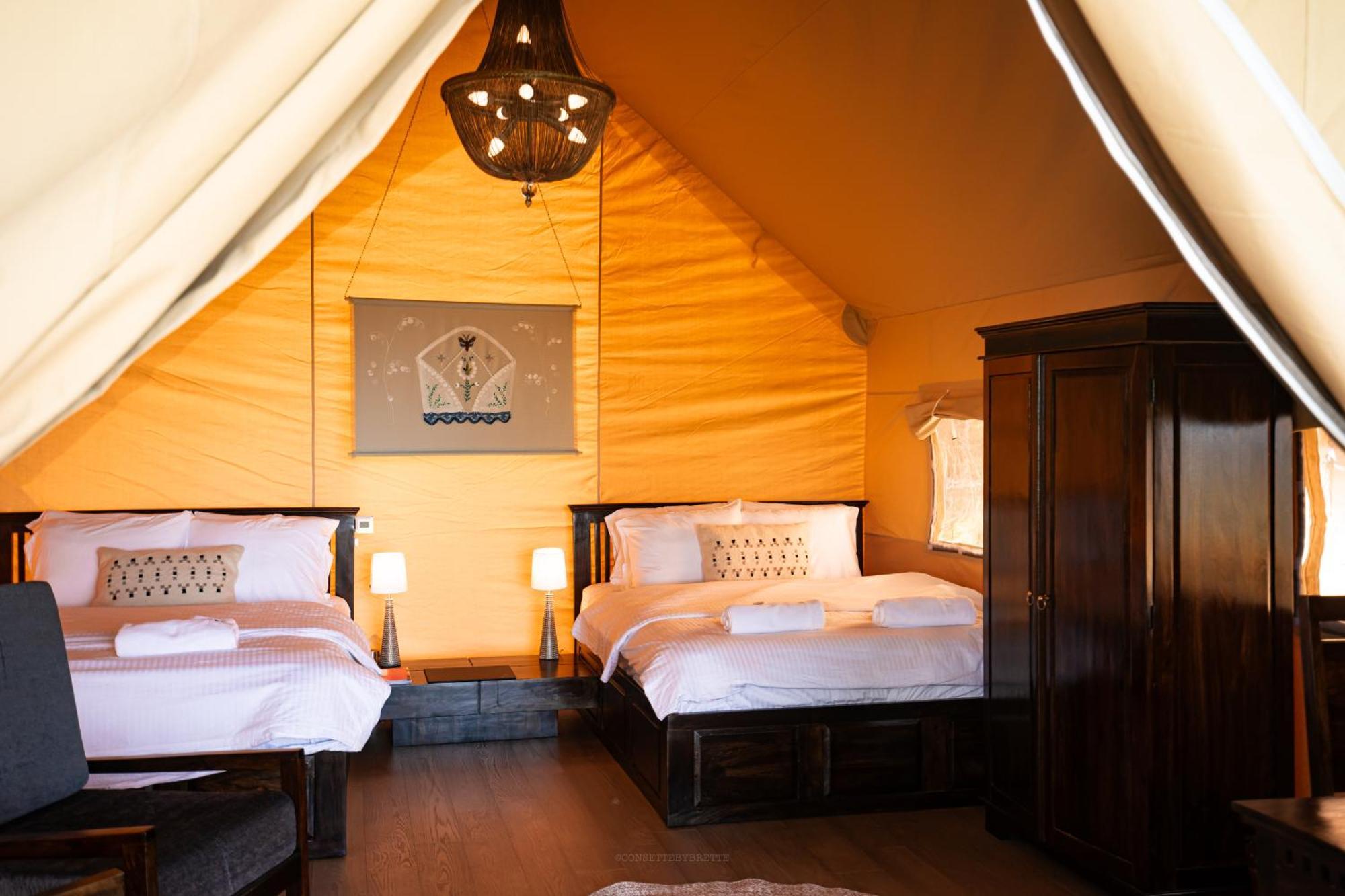 Mia Glamping Hotel Orissaare Екстериор снимка